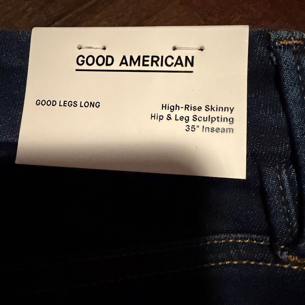 NWT Good American Women's Skinny Jeans in Dark Indigo Blue - Picture 3 of 6